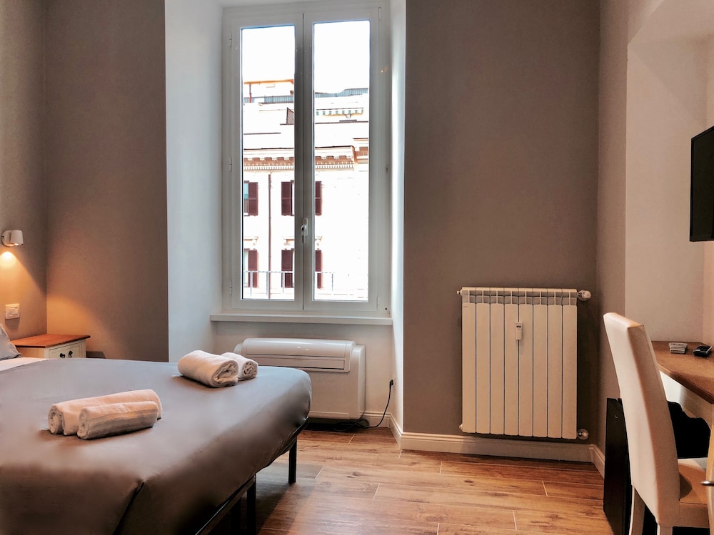 Audrey's Roman Holidays Suites&Rooms 17/54