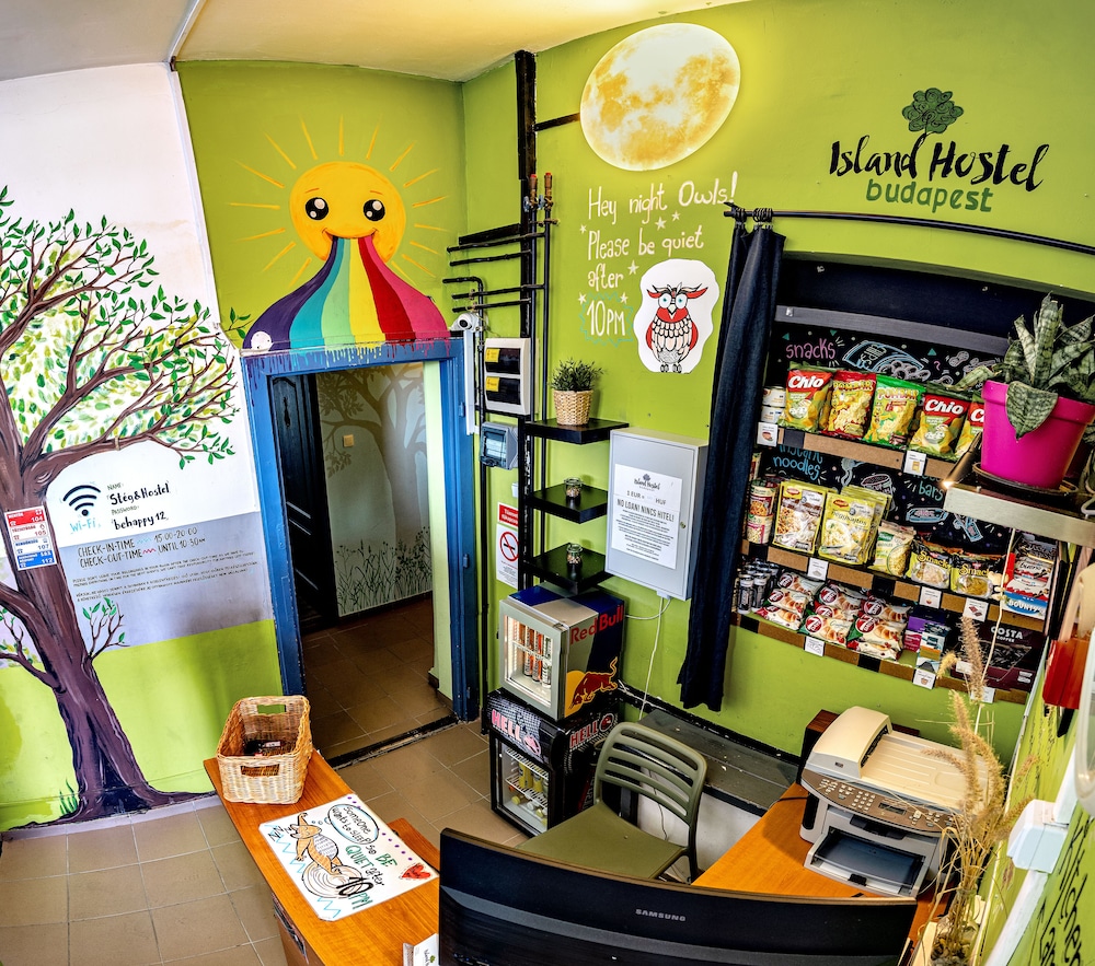 Island Hostel - Adults only 17/49