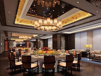 Howard Johnson by Wyndham Zunyue Hotel Chengdu 8/13