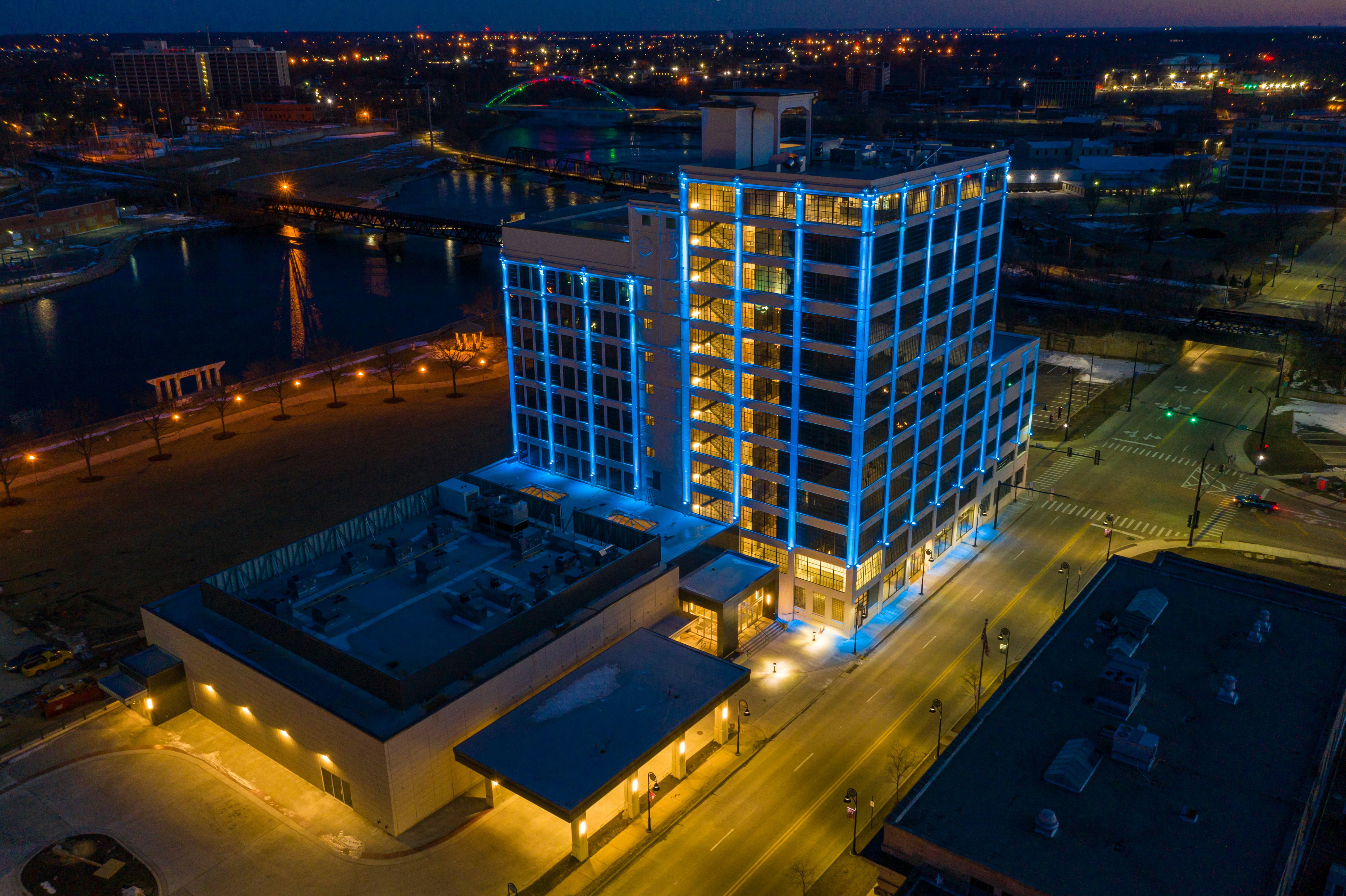 Embassy Suites by Hilton Rockford Riverfront 1/57