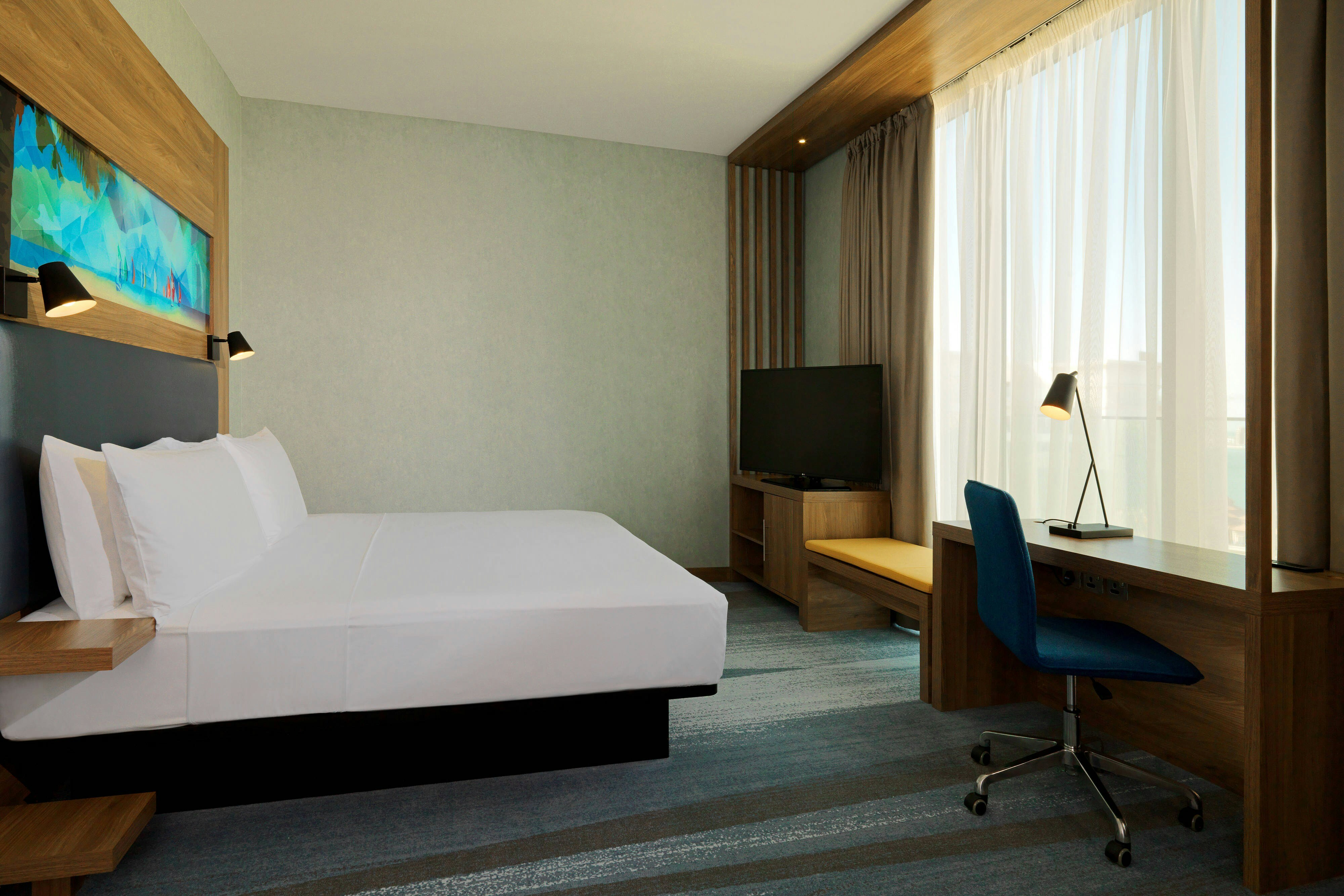 Aloft Palm Jumeirah 3/18