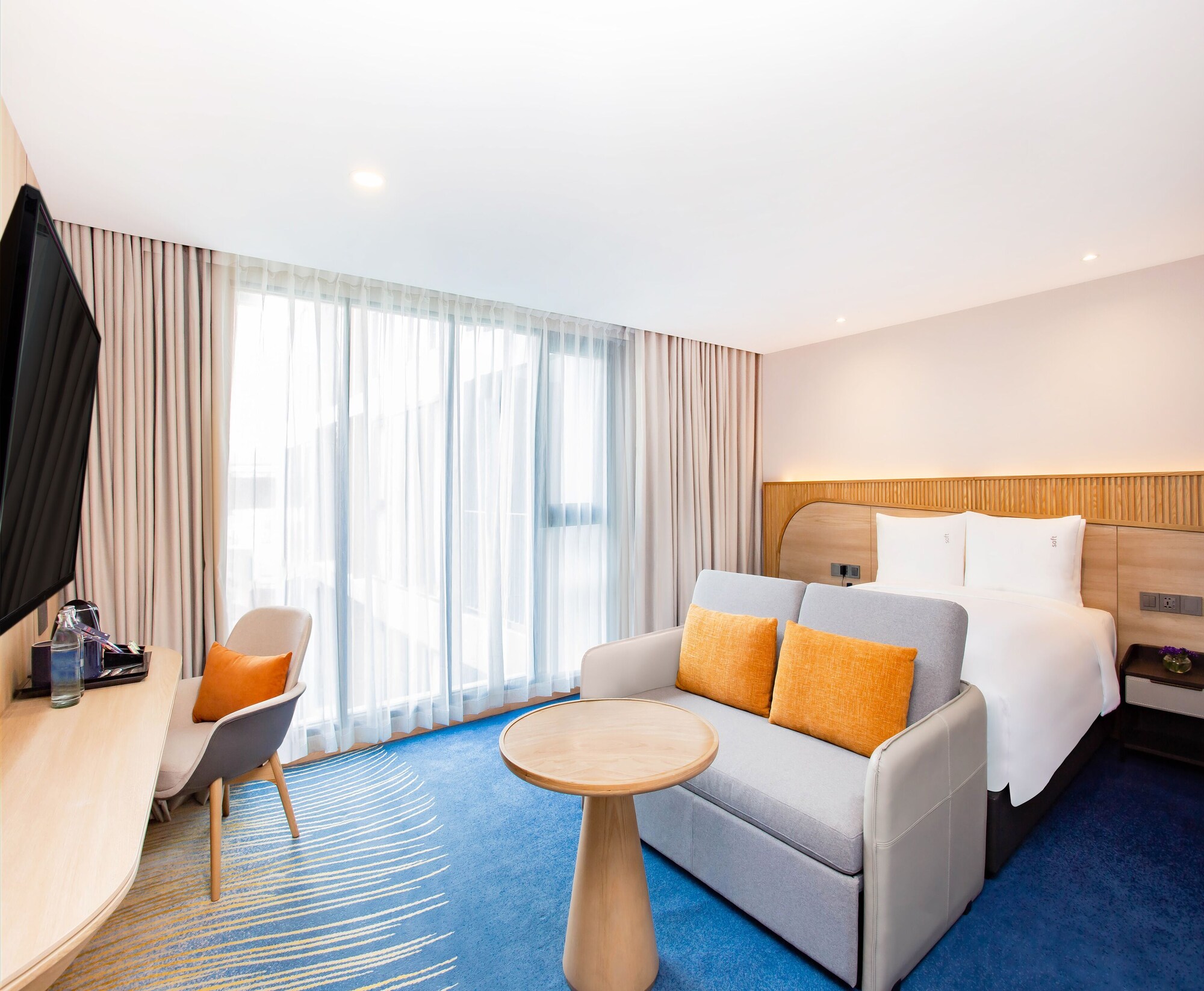 Room, Queen Bed, Kitchenette, Holiday Inn Express & Suites Bangkok Central Pier 3/8