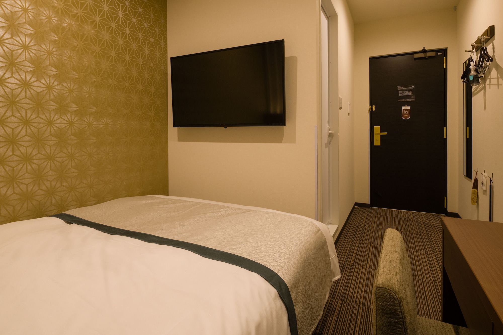 STANDARD, DOUBLE BED