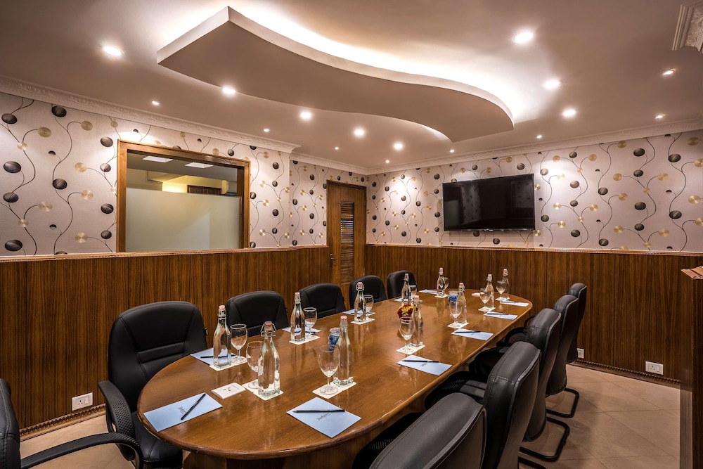 Radisson Goa Candolim Hotel 74/84