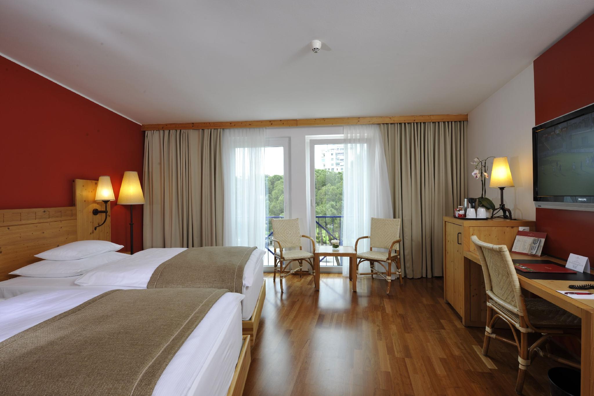 Room at Rogner Hotel, TIRANA