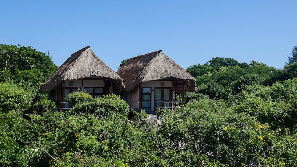 Vilanculos Beach Lodge T 1/50