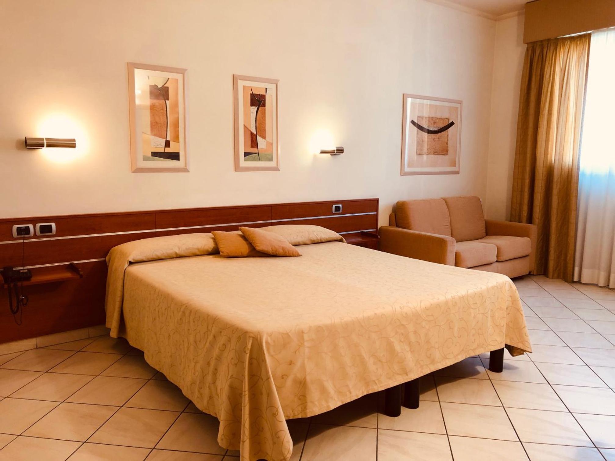 Hotel Delfina Signa vicino Firenze 12/28
