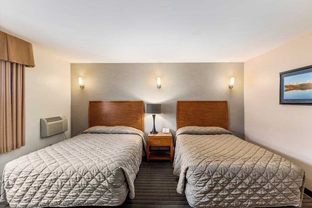 Breeze Inn 12/54