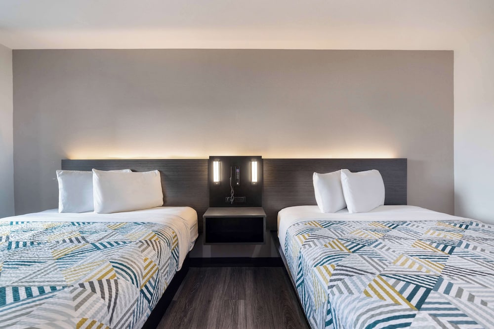Motel6 McAllen, TX - East 31/60
