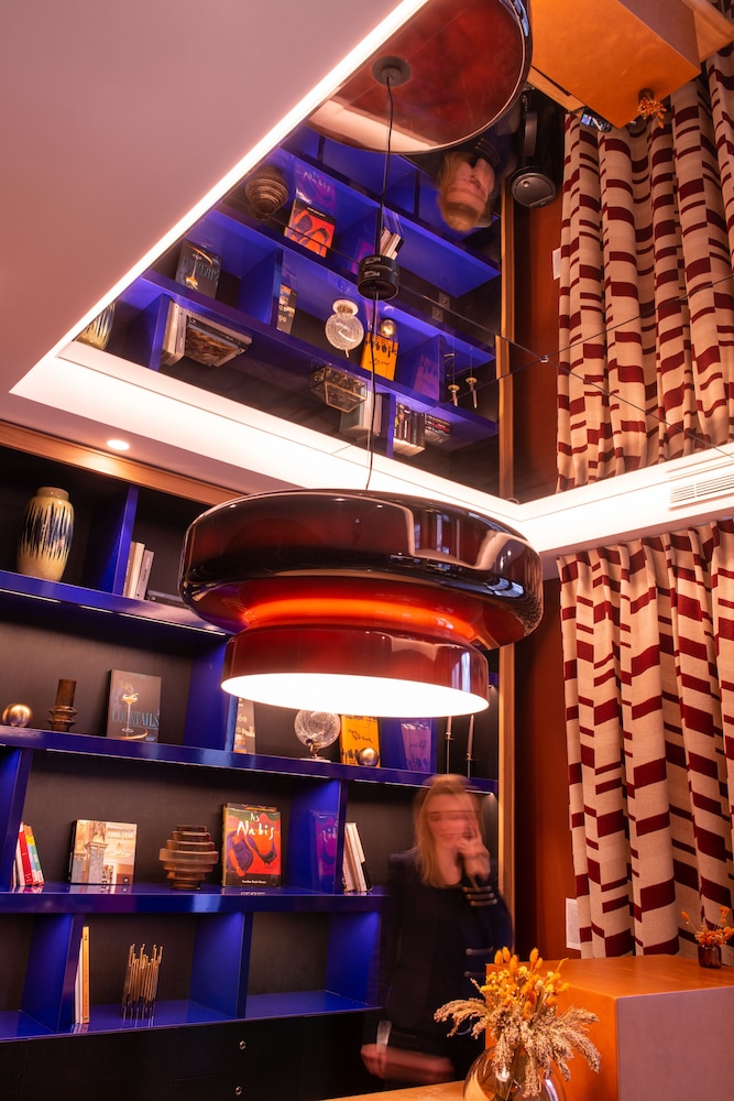 Hotel Yllen Eiffel in PARIS