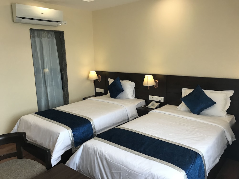 Kaveri Inn 12/31