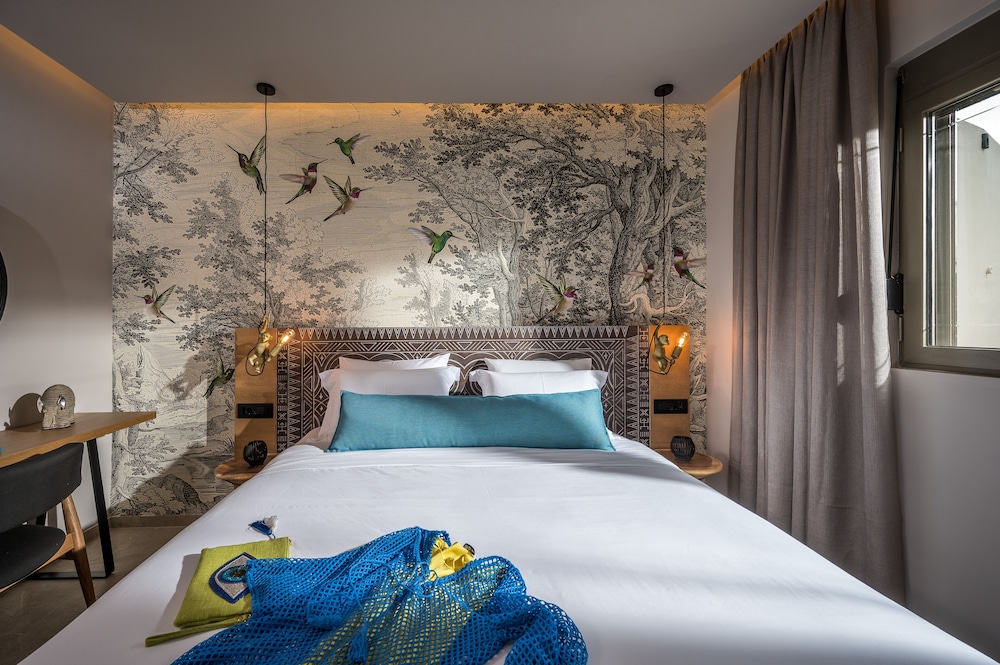 Grace Villas Collection Adult Only 18 + 70/149