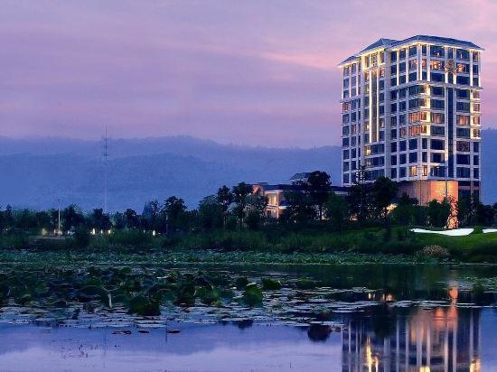 Suzhou Taihu Golf Hotel 1/21