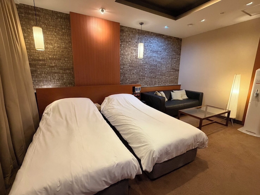 Hotel Gendairakuen Isehara 9/37