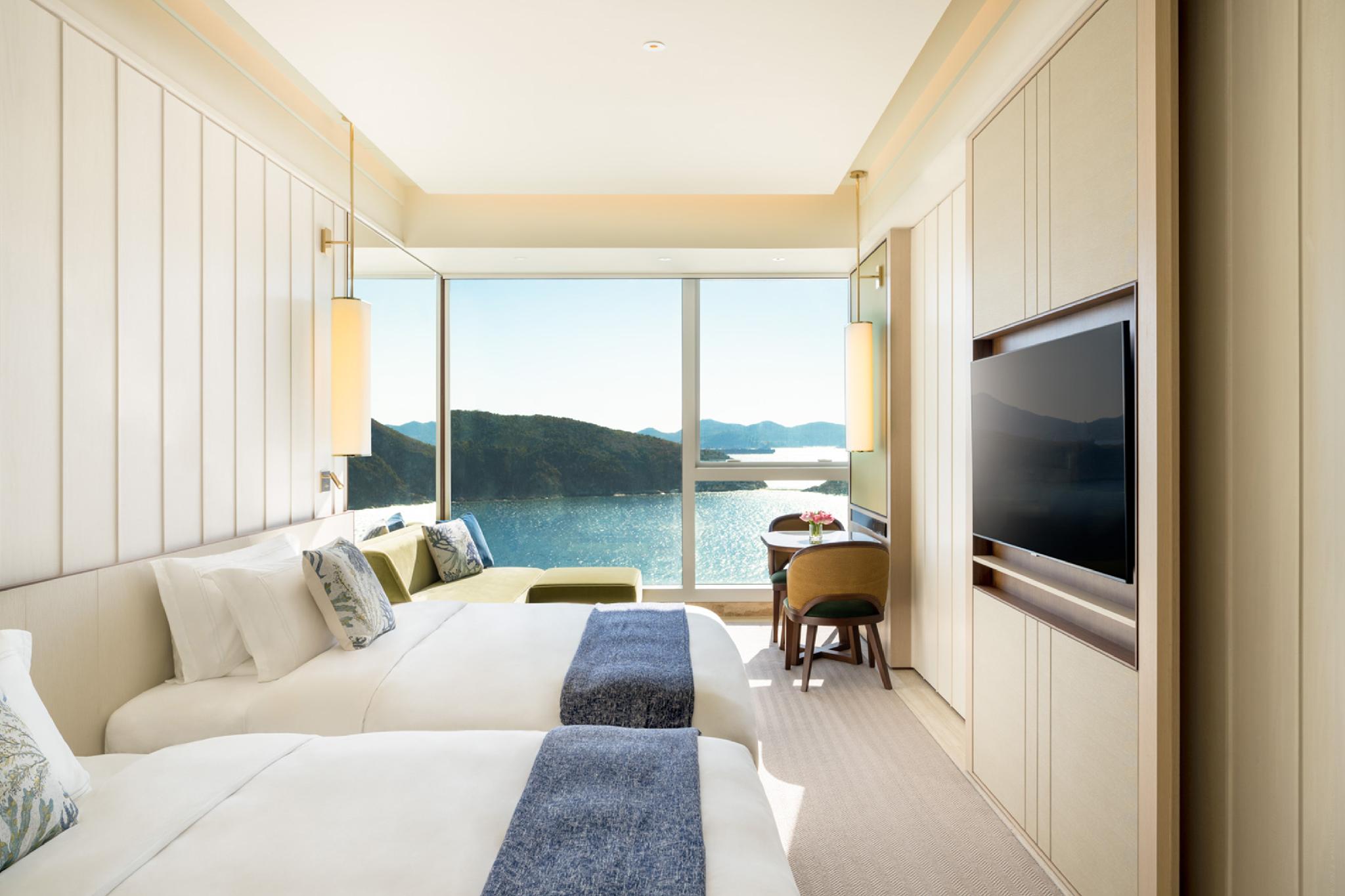 Room, 2 Queen Beds, Ocean Front