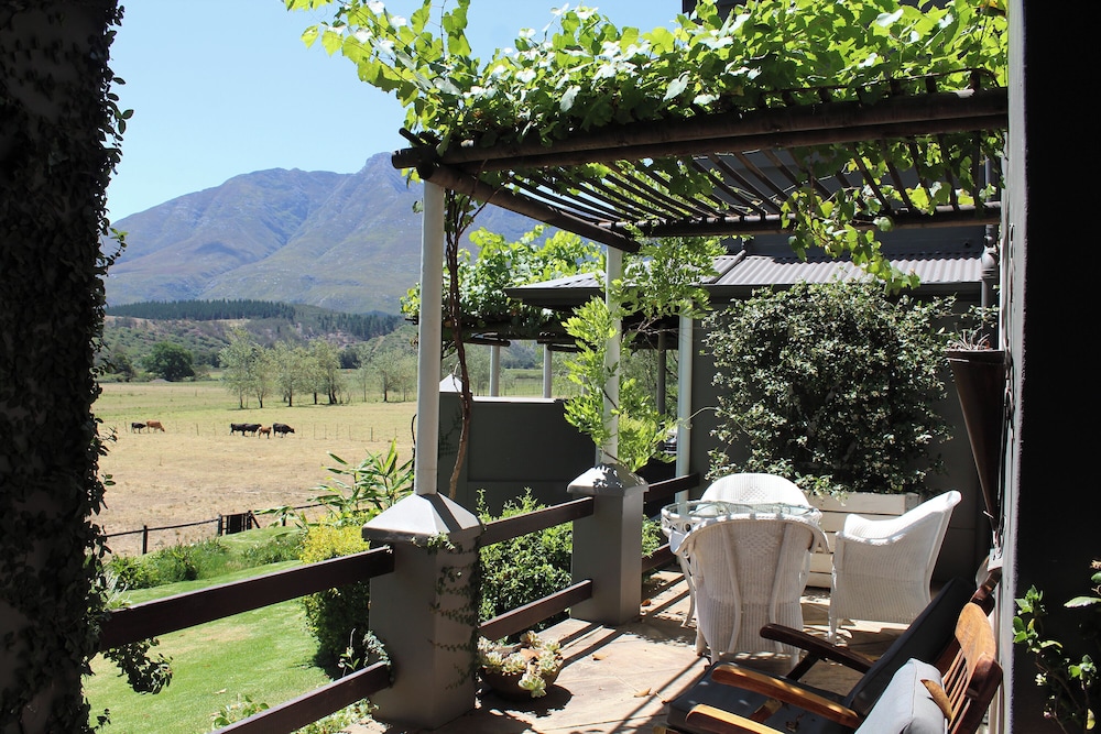 Arumvale Country House 32/50