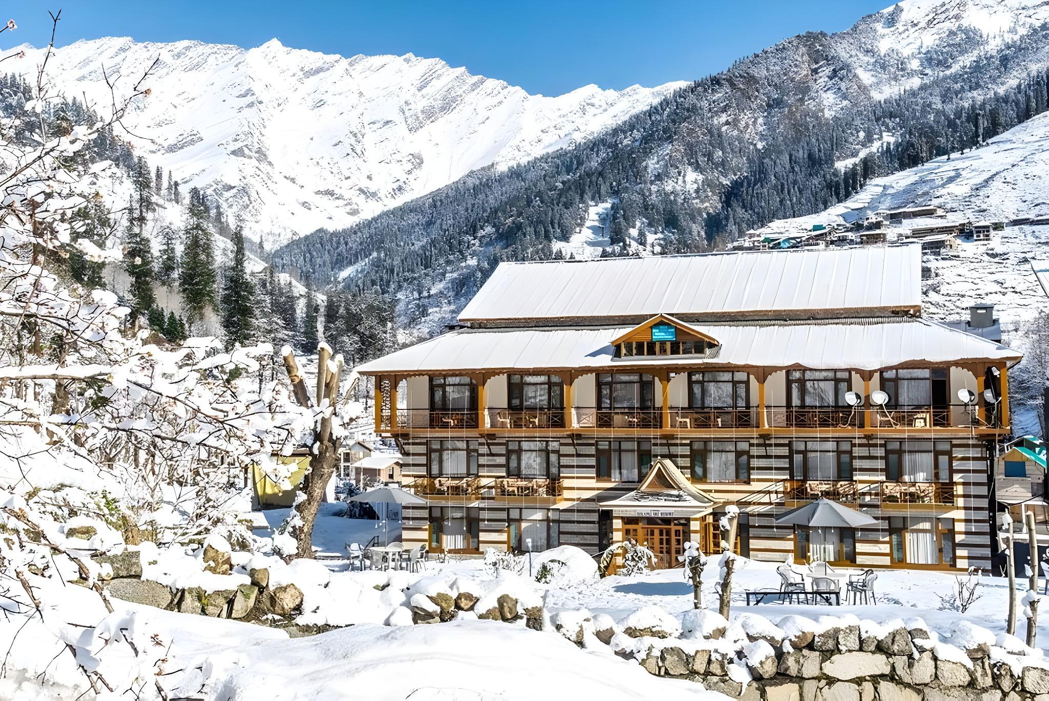 Solang Ski Resort 3/25