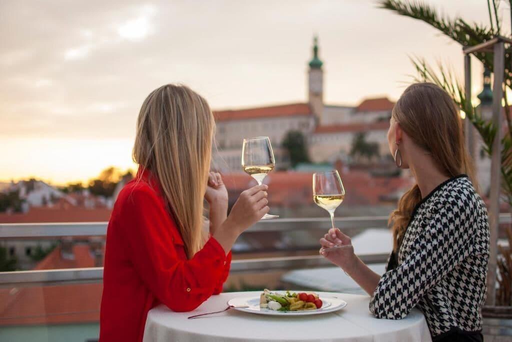 Galant Mikulov Hotel 48/58