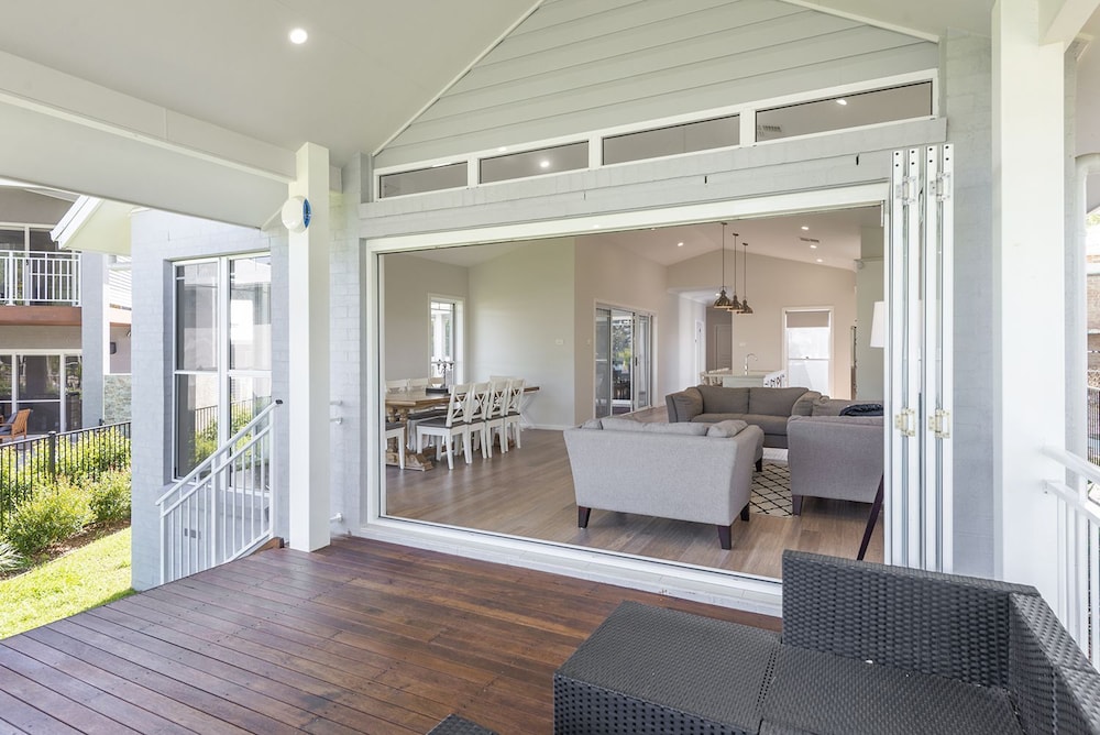 Mercure Lake Macquarie Raffertys Resort 56/74