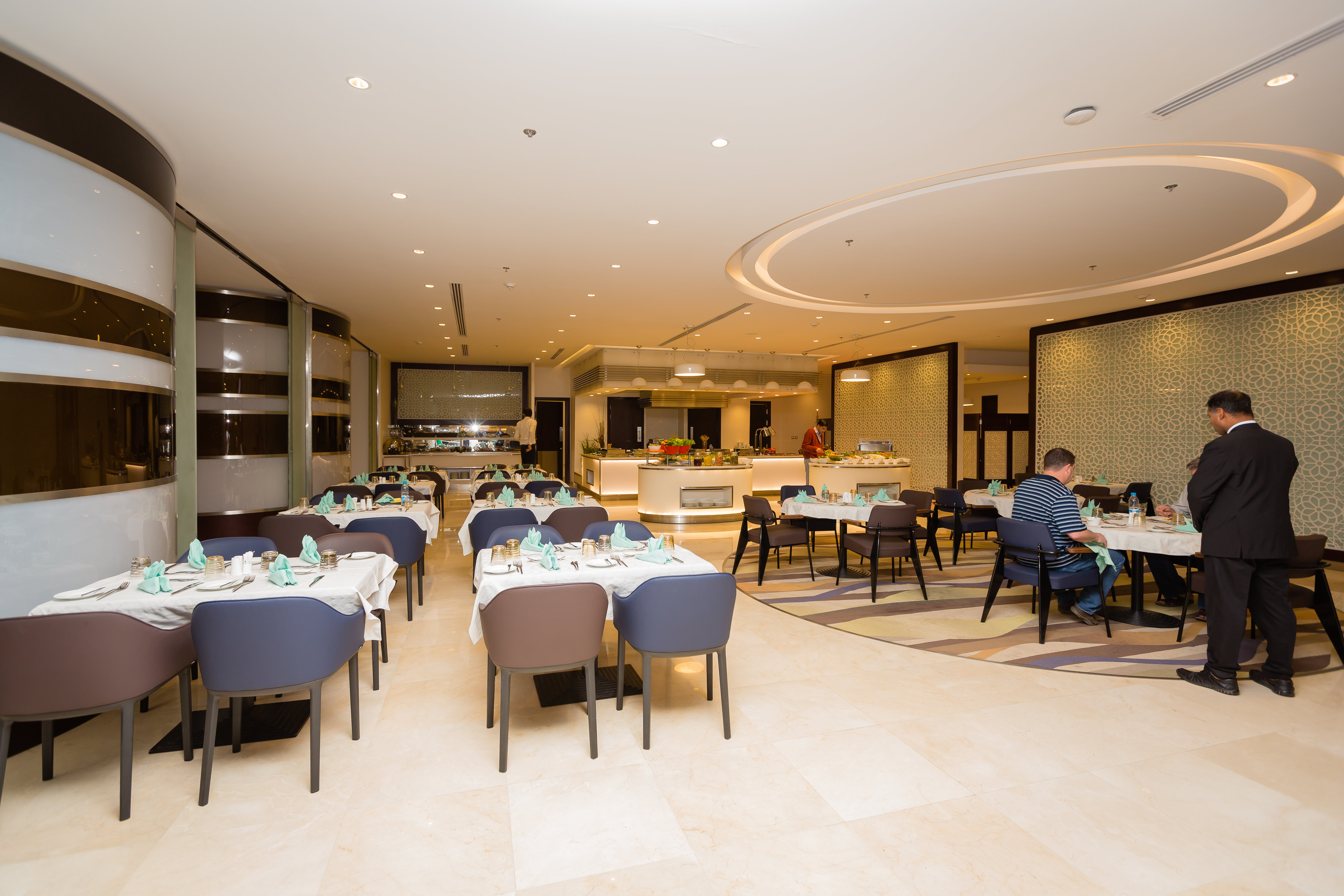 هوليداي إن ينبع(Holiday Inn Yanbu) 36/57