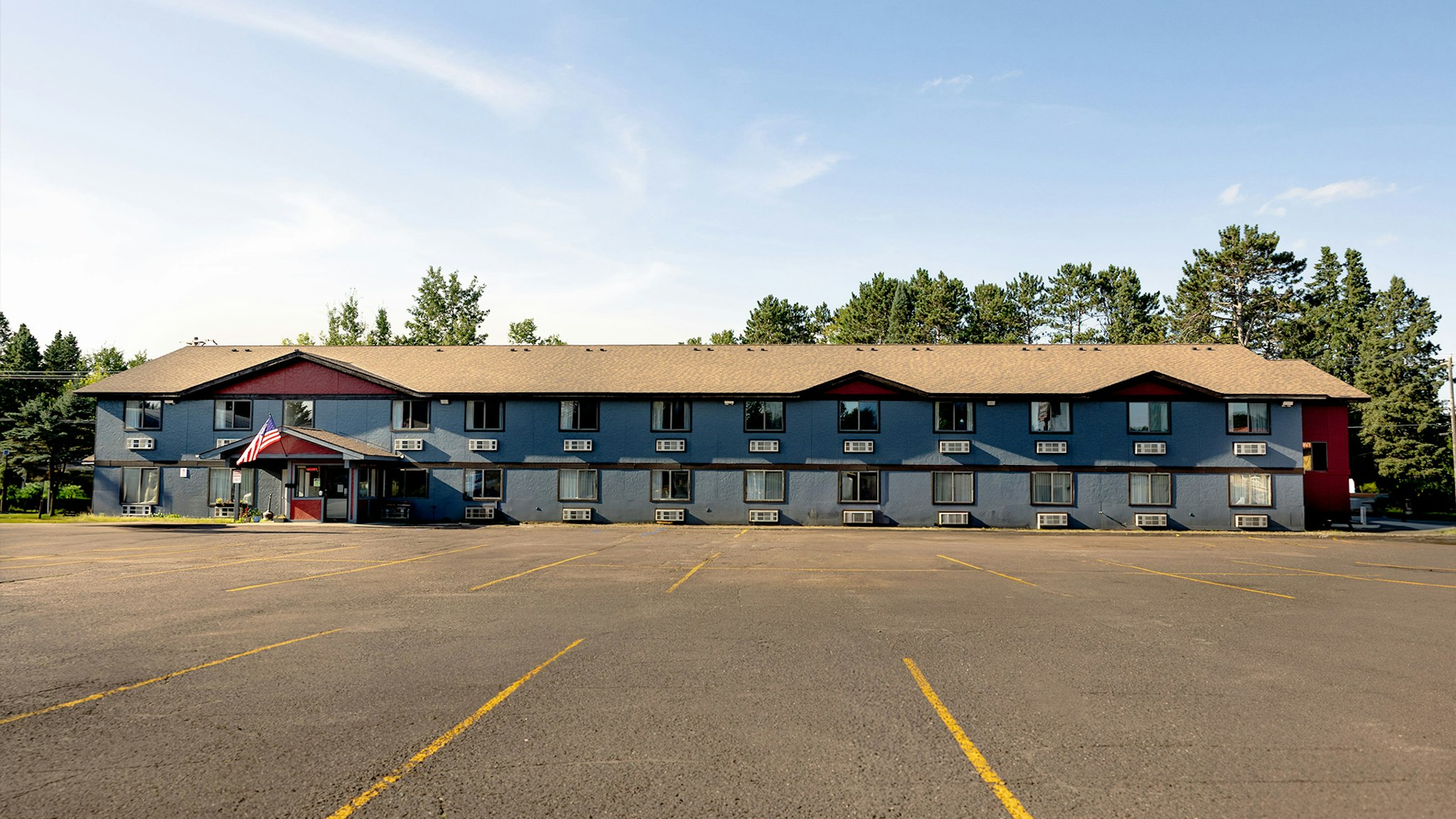 Magnuson Hotel Ironwood 37/40