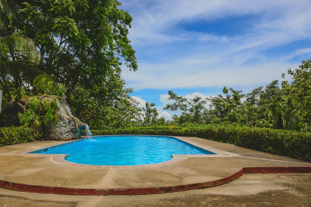 Hotel Cerro Lodge 34/50