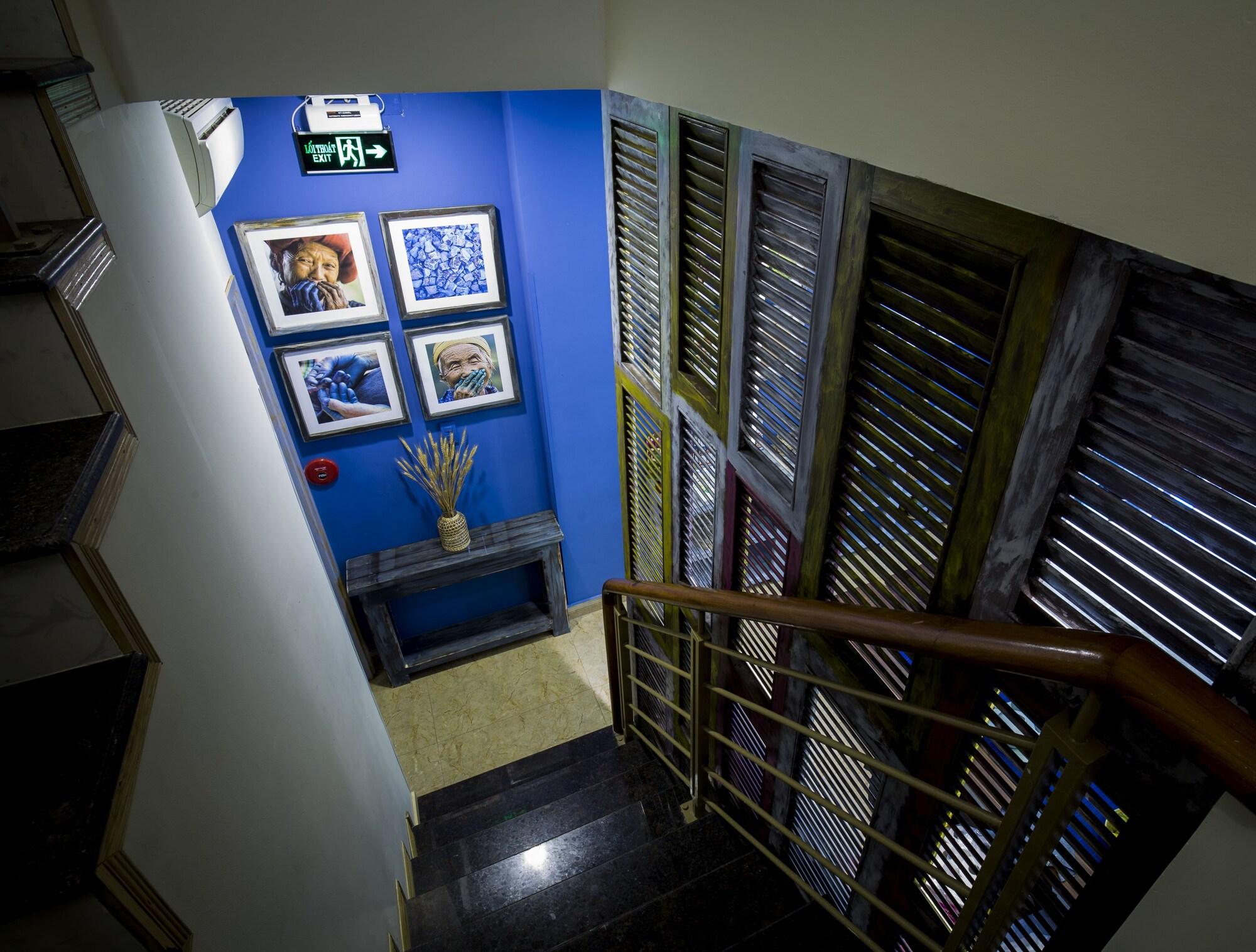 Urban Lodge Hotel - Hostel 4/75