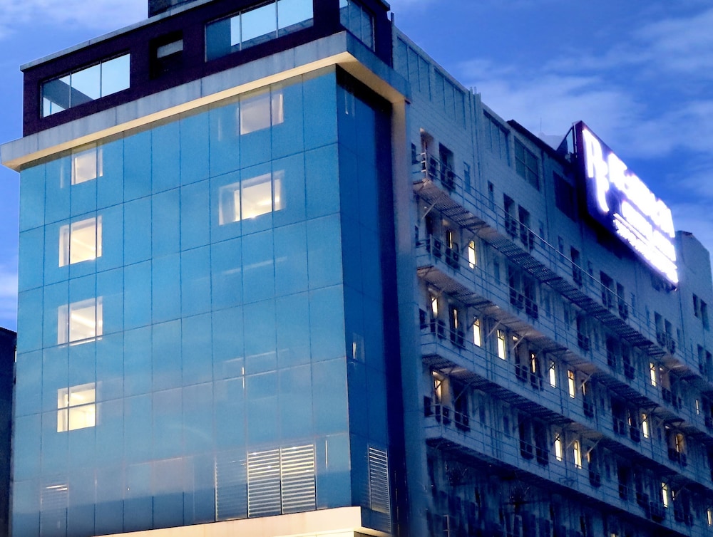 Regenta Central Noida 5/44
