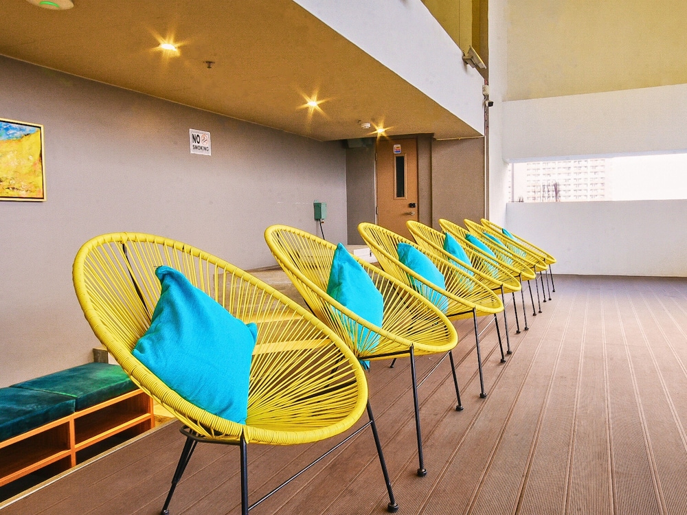 Pacific Skyloft Hotel 61/66