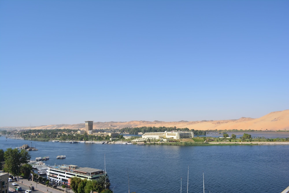 Aswan Plaza Corniche 47/55