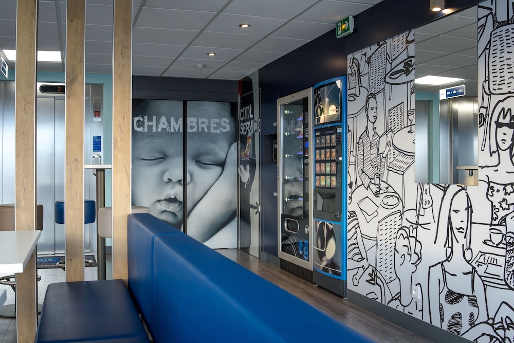 Ibis budget Frejus Saint Raphael Centre et Plage 43/64