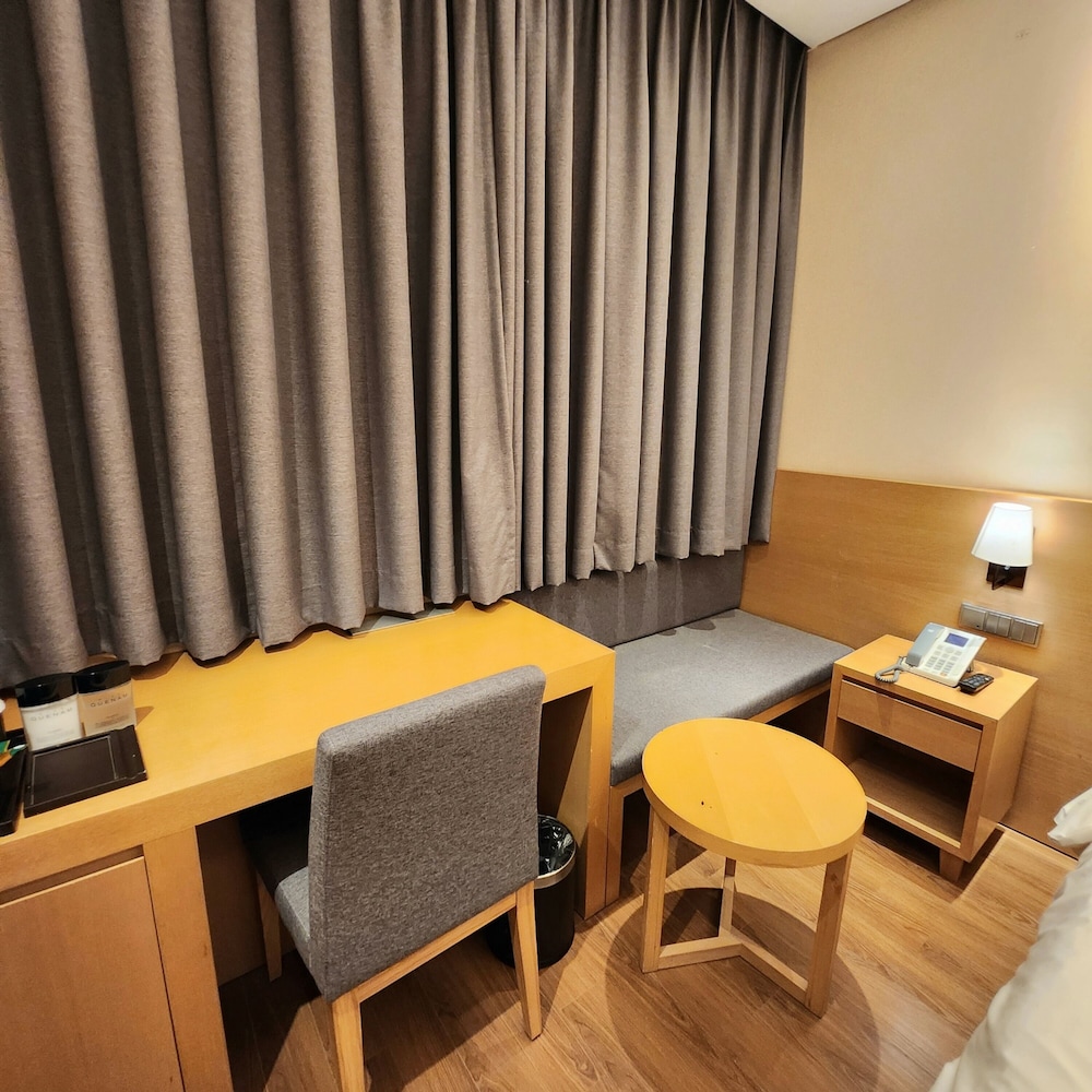 Arban Hotel 49/67