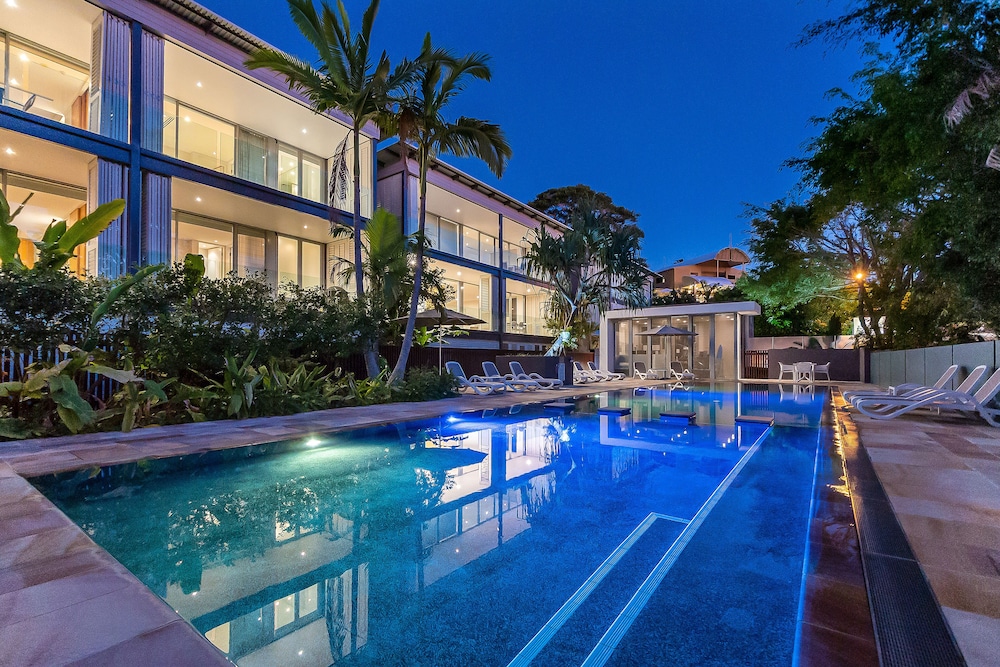 The Rise Noosa 46/76