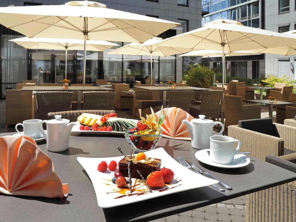 Mercure Hotel Duesseldorf City Nord 46/79
