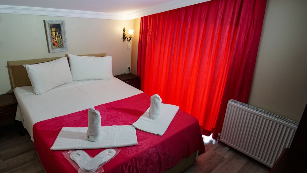 Petit Boutique Hotel 7/46