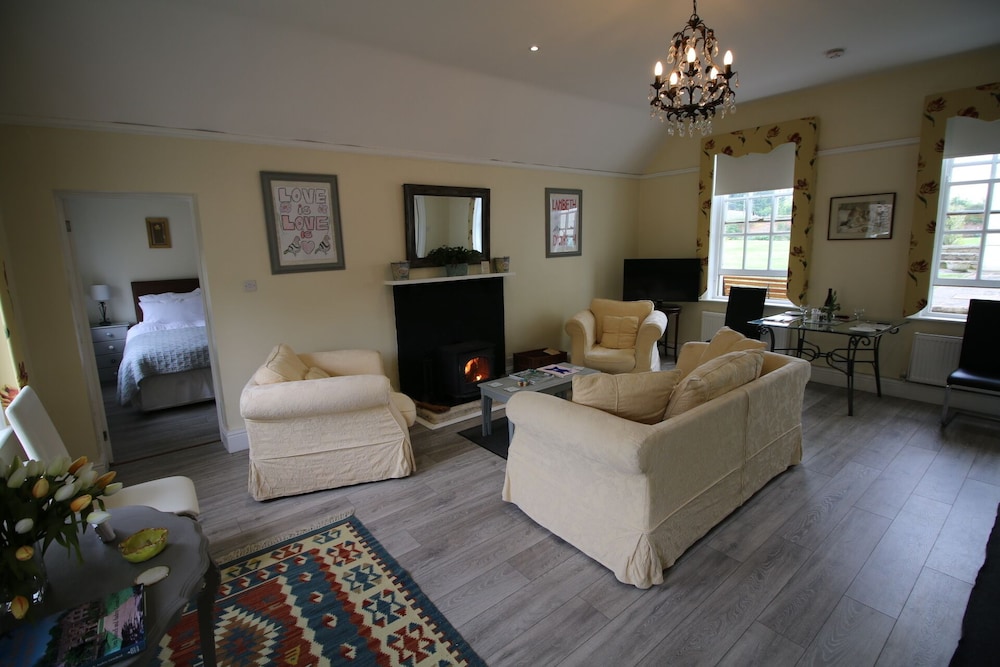 Prince Hill House 27/43