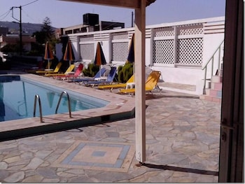 Haris Beach Apartments 23/31