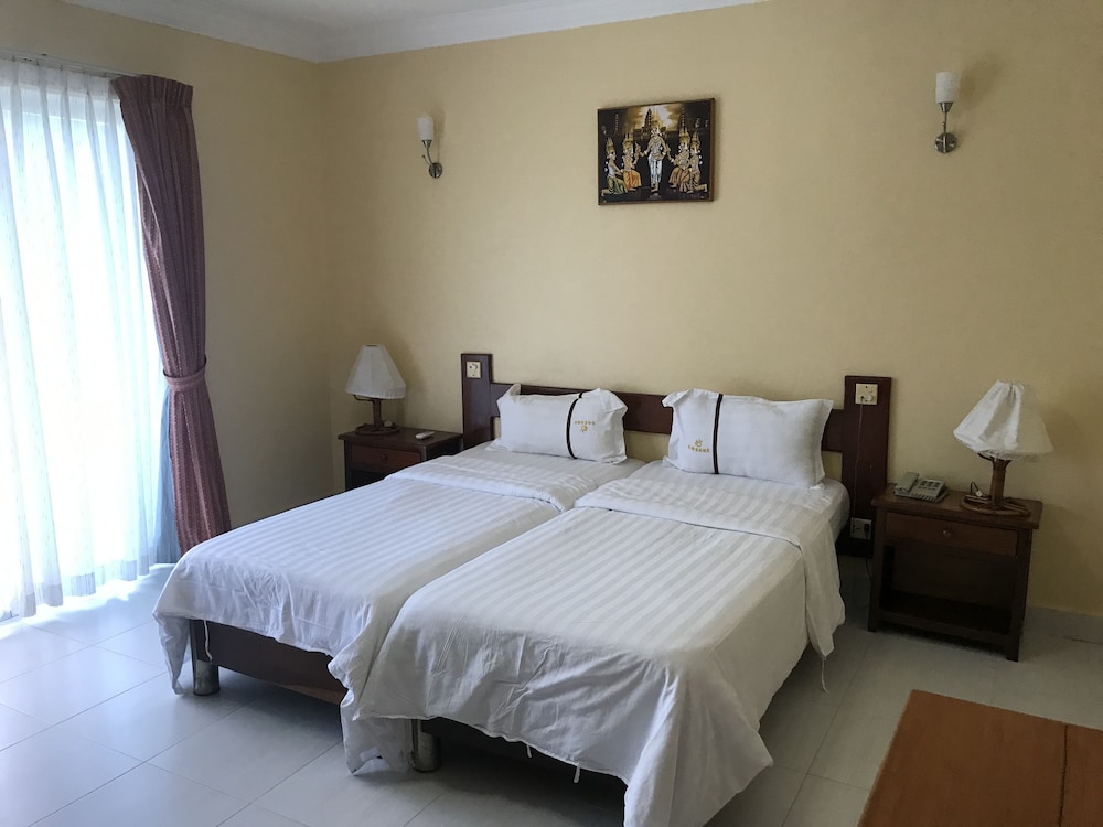 Don Bosco Hotel School 19/60