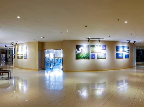 Yunshang Caohai Hotel 6/31