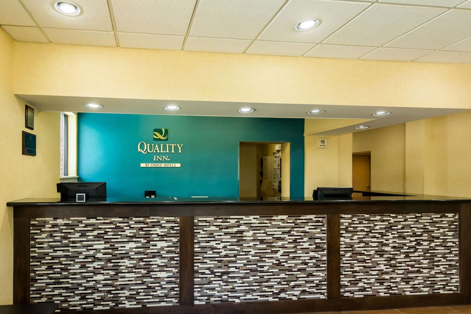 Quality Inn Manassas, VA 13/51