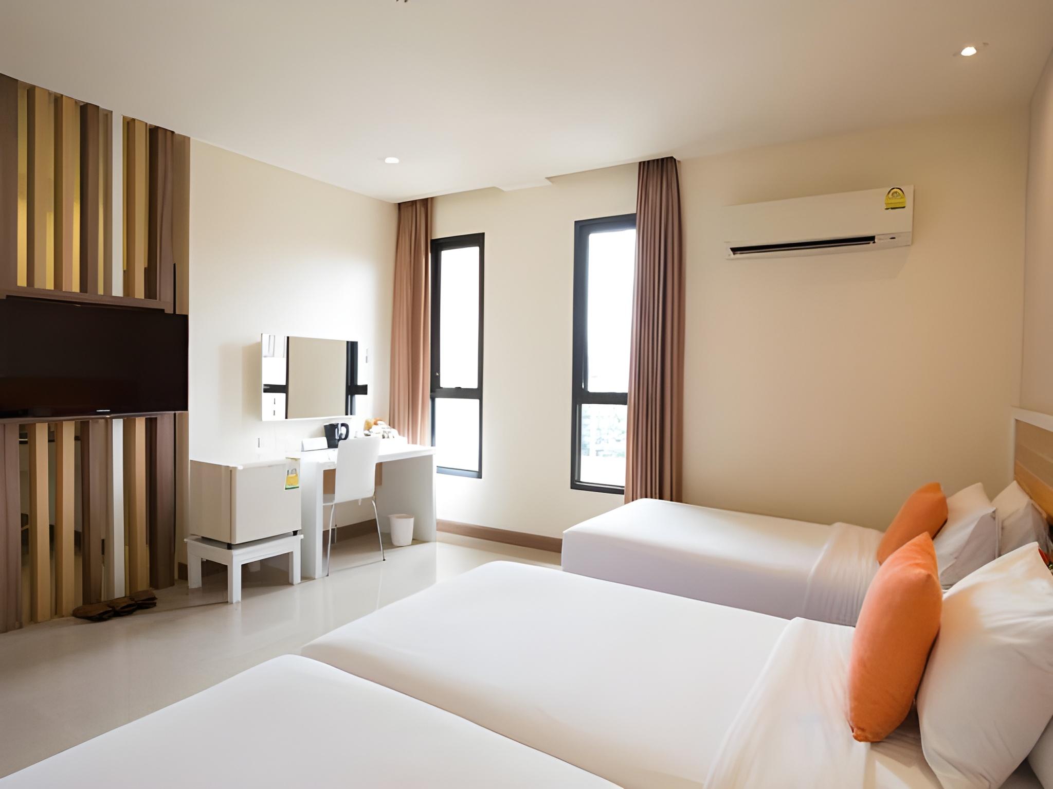 Triple Room