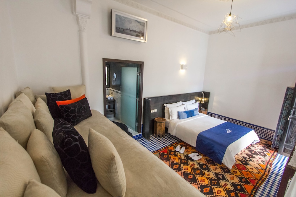 RIAD BRAYA 28/75
