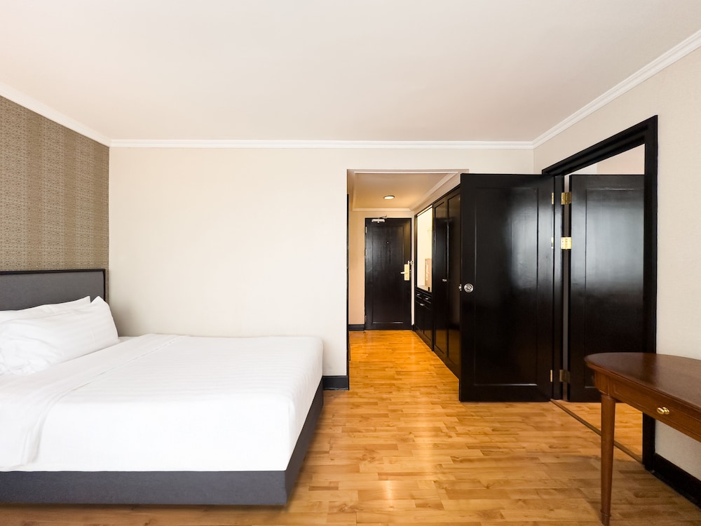 Rembrandt Residences Bangkok (Sukhumvit Soi 20) 36/83