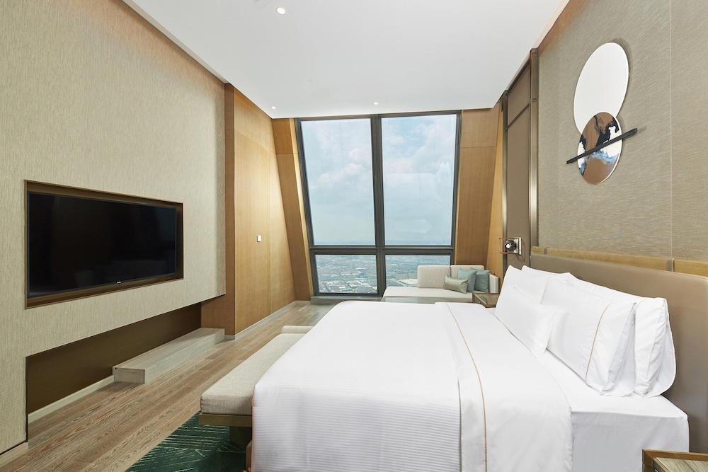 The Westin Zhongshan Guzhen 13/40