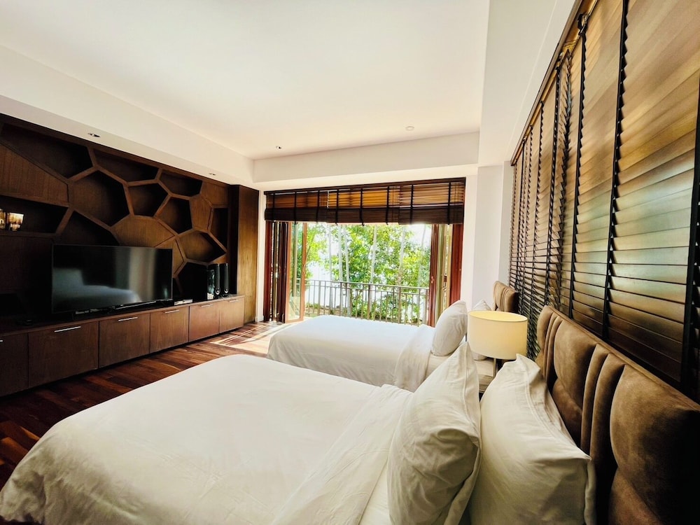 LUXURY, VILLA