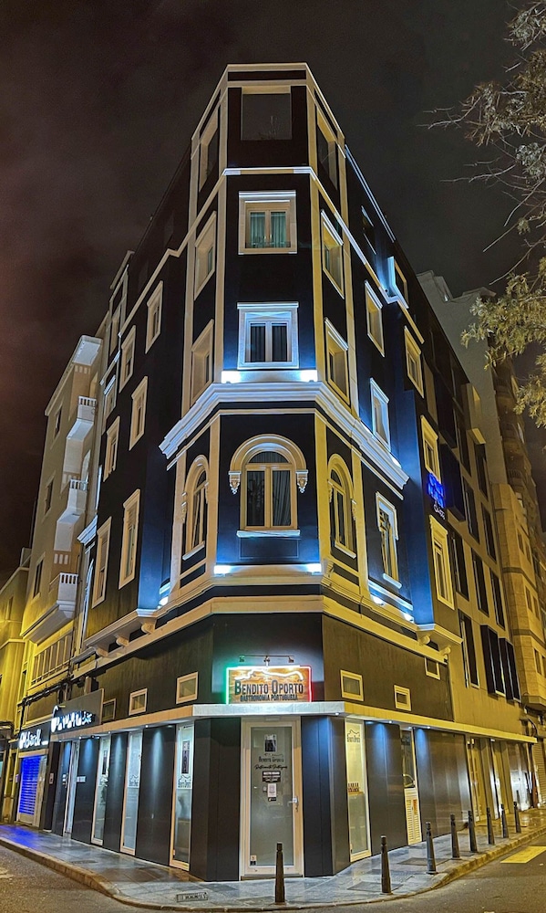 Gran Marina Suites 2/67