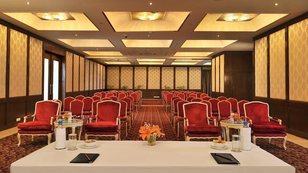 Rajasthali Resort And Spa 22/38