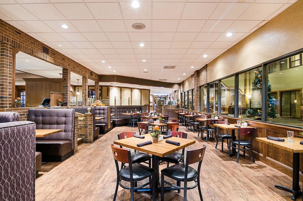 Clarion Inn Garden City, KS 47/60