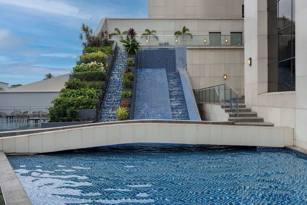 Radisson Blu Lagos Ikeja 70/74