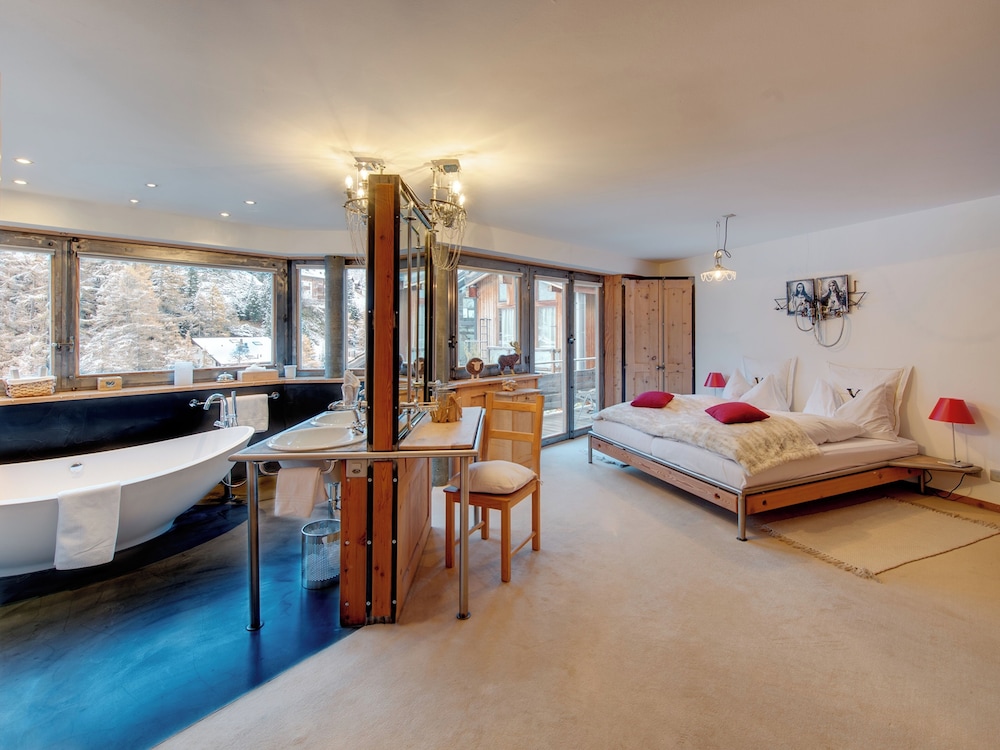 Backstage Hotel Serviced Apartments 22/53